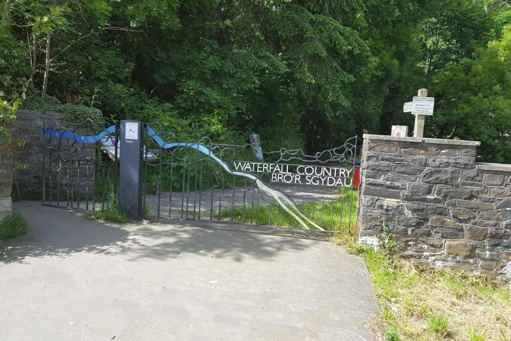 Mellte Avenue - Waterfalls House Pontneddfechan Экстерьер фото